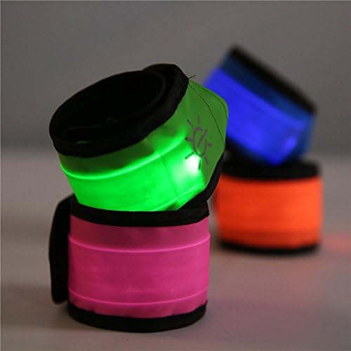 Emmabin [4 Pack LED Slap Brand Fand Band Band para corrida, bateria substituível - 4 modos, pulseiras de brilho de 35 cm