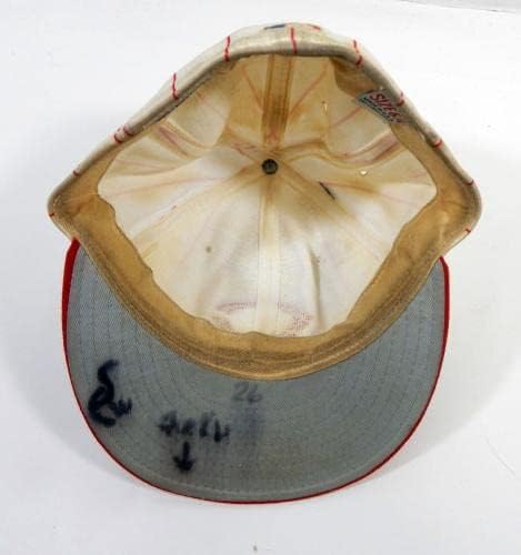 1995-96 Cincinnati Reds Johnny Ruffin 26 Game usou White Hat 6.75 DP22820 - jogo usado para MLB HATS MLB