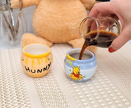 Disney Winnie The Pooh Hunny Pot Sculpted Mini canecas de cerâmica, conjunto de 2 | Pequenas xícaras de café sem BPA para