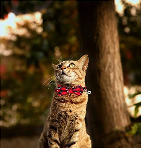 Malier Christmas Cat Collar com padrão de floco de neve gravata borbole