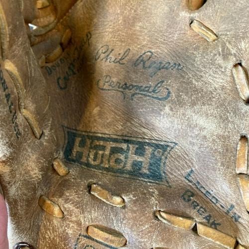 Phil Regan assinou a luva de beisebol do modelo de jogo dos anos 1960 Chicago Cubs JSA COA - luvas autografadas da MLB