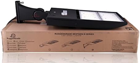 RuggedGrade 42.000 lúmen - 300 watts NextGen III LELS LED Shoebox Lights - Dimmable - com montagem de fotocélula