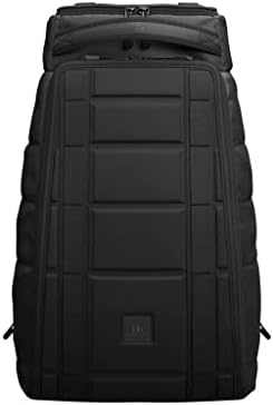 DB Journey The Hugger Backpack | Black Out | 25L | Estrutura sólida, abrindo totalmente o compartimento principal, sistema