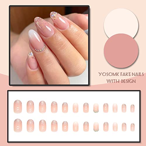 Yosomk Pressione unhas de unhas curtas redondas falsas com strass design gradiente nu nude rosa unhas falsas ombre cola de ombre em unhas brilho lantejas acrílicas unhas para mulheres