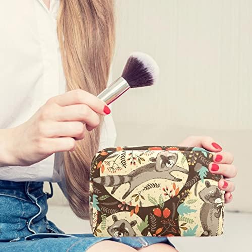 Tbouobt Makeup Bag Zipper Pouch Travel Organizador cosmético para mulheres e meninas, Animal Raccoon Autumn Forest