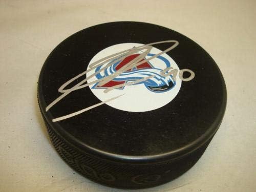 Ryan O'Reilly assinou o Colorado Avalanche Hockey Puck autografado 1i - Pucks autografados da NHL