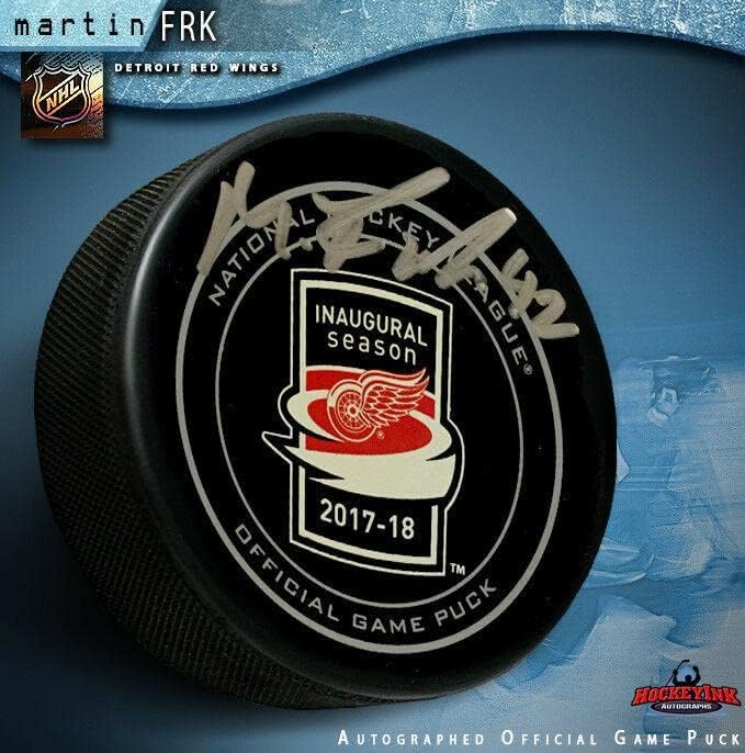 Martin Frk assinou a temporada inaugural no Little Caesars Arena Game Official Game Puck - Pucks autografados da NHL