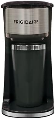 Cafeteira de aço inoxidável Frigidaire - xícara única com caneca de viagem insultada ECMK095 com capacidade de 420 ml