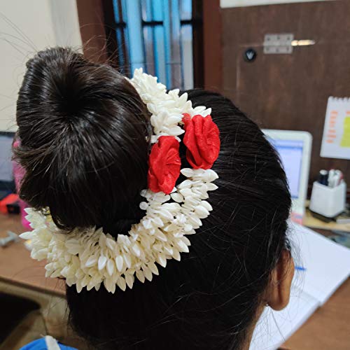 Pretty Charming Artificial Hair Gajra com Red Flower 6 Strings