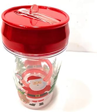 2 xícaras com tampa e palha (copos apresenta o Papai Noel em um ambiente de neve