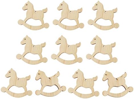 AMOSFUN 10pcs Árvore de Natal Cutupções de madeira Balançar ornamentos de madeira em forma de cavalo pingentes de férias de