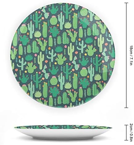Placas decorativas de o osso de cerâmica de cacto verde com ornamentos pendurados em pratos de jantar