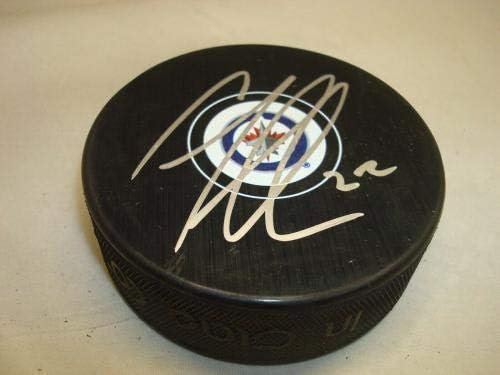 Chris Thorburn assinou o Winnipeg Jets Hockey Puck autografado 1C - Pucks autografados da NHL