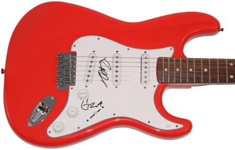 Gza e Raekwon assinaram o autografado em tamanho real guitarra de pára-choque vermelho com james spence jsa autenticação jsa coa-membros