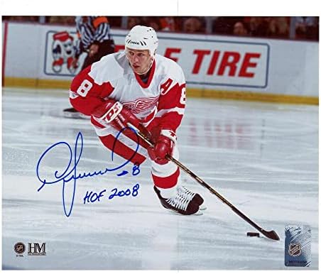 Igor Larionov assinou Detroit Red Wings 8 x 10 foto - 70458 - fotos autografadas da NHL