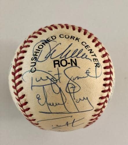 1996 Equipe de Atlanta Braves assinou beisebol- 33 Sigs- Maddox/Jones JSA Letter- Bolalls autografados