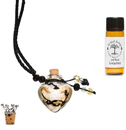 Conjunto de difusor de colar de óleo essencial de aromaterapia, garrafa em forma de coração com cordão extensível, garrafa de óleo essencial e conjunto de coroa de cortiça