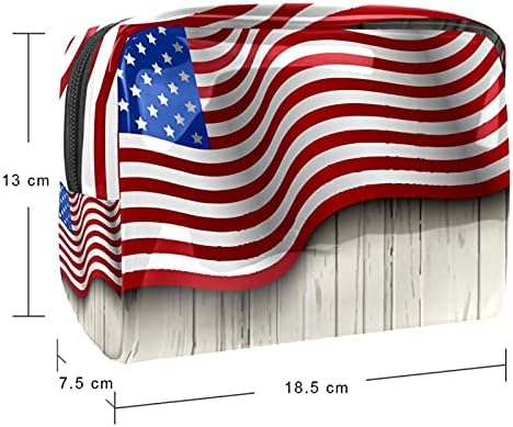 Bandeira americana em uma bolsa cosmética de fundo de madeira para mulheres bolsa de moda fofa bolsa de maquiagem à prova d'água Bolsa