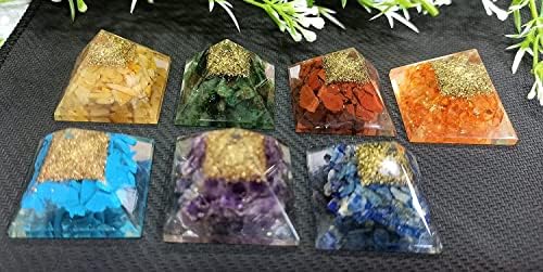 Conjunto de shecites de gemos de WholesaleGemshop de 7 Chakra Orgone Pyramid Set - 7 Chakra Orgone Stone Pyarmid - Metafísica