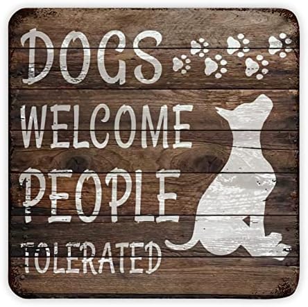 Cães de metal de estimação engraçada cães de metal bem -vindo às pessoas toleravam o cabide do cão vintage sinal de metal impressão de arte retro porta de cachorro placa para para o quintal decoração de sala de fazenda