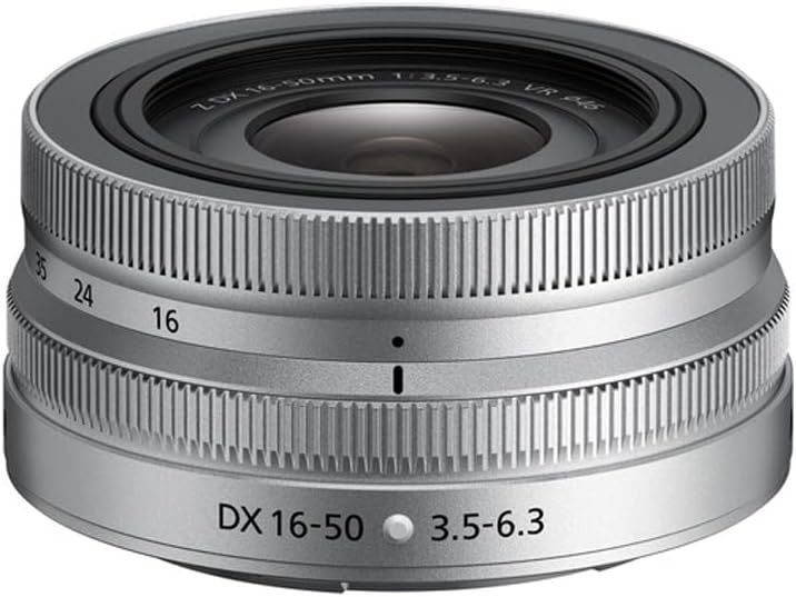 Nikon ZFC Câmera sem espelho com Nikkor Z DX 16-50mm f/3,5-6,3 VR + Nikkor Z DX 50-250mm f/4,5-6,3 VR + 500mm f/8 Lentes de