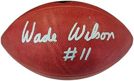 Wade Wilson assinou o futebol de couro oficial autografado Cowboys PSA/DNA AK31329 - bolas de futebol autografadas