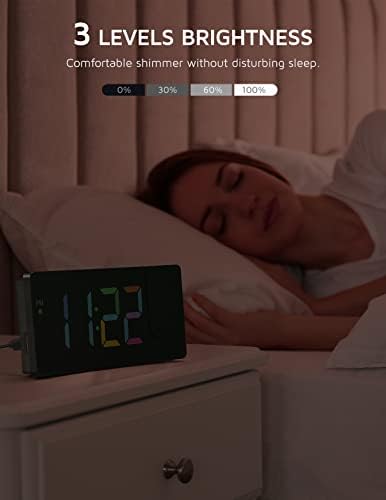 Despertador de projeção, relógio digital com projetor rotativo de 180 °, dimmer de brilho de 3 níveis, tela de LED clara, carregador USB, volume progressivo, soneca 9mins, 12/24h, despertador digital para quarto