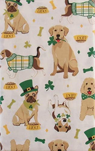 Cães de sorte do dia de São Patrício com ossos e shamrocks flanela de vinil tonelada de mesa