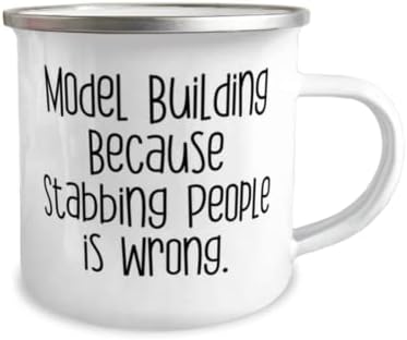 Construção de modelos porque esfaquear as pessoas estão erradas. Modelo Building Camper Caneca de 12 onças, presentes