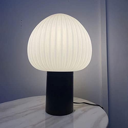 2023 mais recente popular nórdica de vidro moderno vidro lâmpada de mesa de mesa criativo cogumelo pequeno lumbo de mesa de