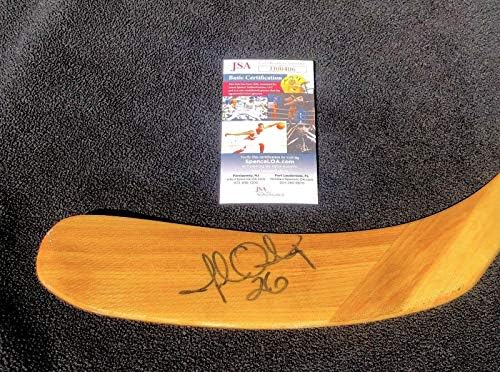 Jed Ortmeyer assinou o Michigan Wolverines Jogador Modelo Sher -Wood Stick JSA COA - Sticks NHL autografados