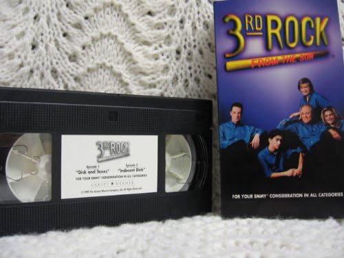 3rd'thdird Rock do Sun Emmy Consideração VHS. Episódio 1 -Dick and Taxes. Episódio 2 -Dick indecente [VHS]