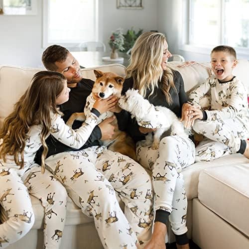 Burt's Bees Baby Family Jammies combinando pijamas de algodão orgânico de férias