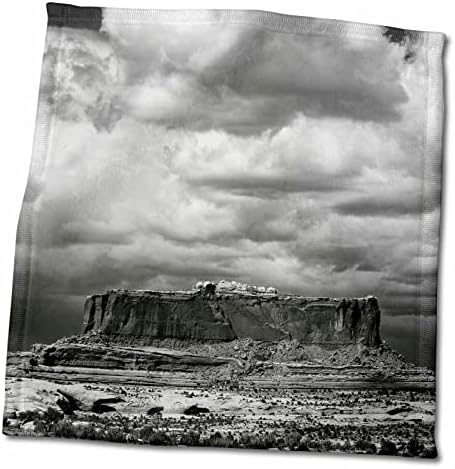 3drose EUA, Utah. Aproximando -se da tempestade sobre o monitor Butte, Colorado. - Toalhas