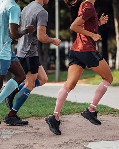 CEP Women's Running Compression Socks Alta 4.0 - Meias longas atléticas para desempenho