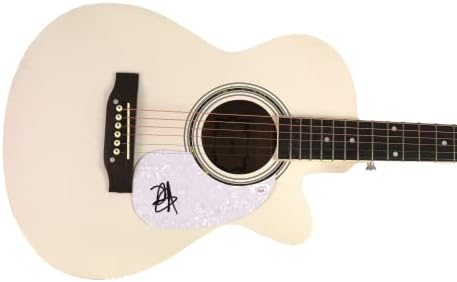 Hillary Scott assinou o Autograph Commal Size Size Acoustic Guitar W/ James Spence JSA Autenticação - Lady Antebellum, Lady A W/ Dave