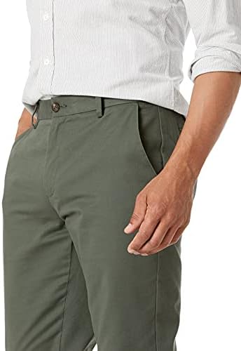 Essentials Men's Straight-Fit resistente a rugas Pant chino-de-frento