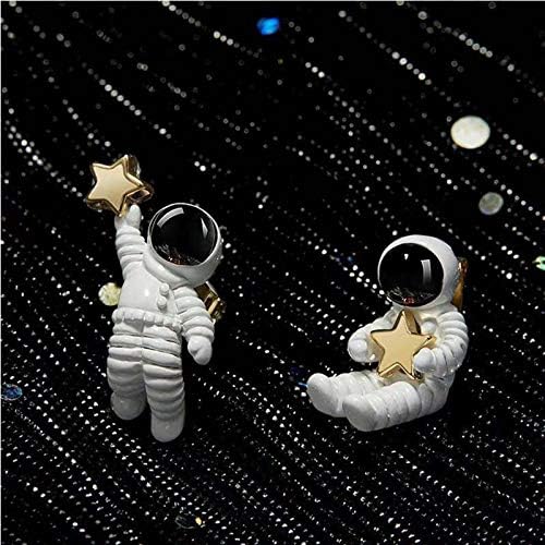 18K Gold banhado 3D Astronautas brancas e espaçadors de charme de charme de charme de charme de charme