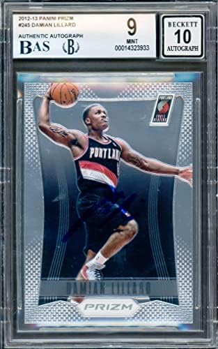 Damian Lillard autografou 2012-13 Panini Prizm Rookie Card #245 Portland Trail Blazers BGS 9 AUTO AUTO GEM GEM MINT 10 BECKETT BAS #14323933 - Basquete recortou cartões de estreia autografados