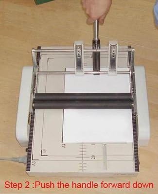 Máquina dobrável de papel de fabricante de folhetos da máquina de encadernação de sela Mxbaoheng 2 em 1 tamanho A3 60W 220V 50 Hz