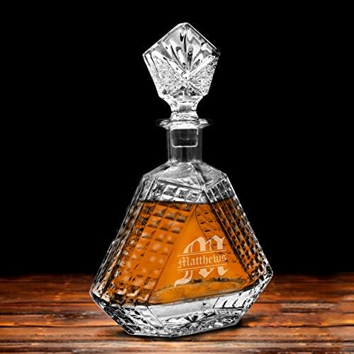 Glass de bourbon de uísque escocês personalizado 23 oz decantador - gravado personalizado - forma do triângulo