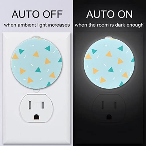 2 Pacote de plug-in Nightlight Night Night Light Geométrico Triângulo Padrão Azul Amarelo com Sensor de Dusk-to-Dawn Para Quarto de