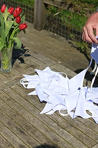 10m/32 pés 30pcs Triângulo branco Bandeiras de galhets de casamento Banner de estamenha de tecido de camada Garlandes