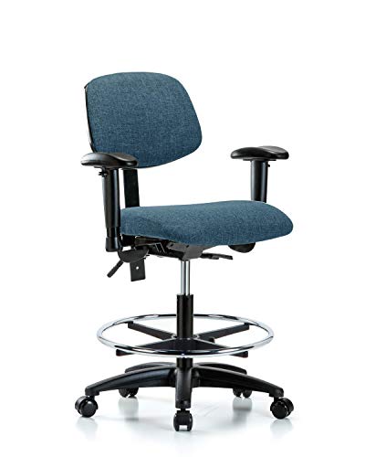 Labtech Seating LT42501 Cadeira de bancada média, tecido, base de nylon - inclinação, braços, anel de pé cromado, rodízios, marinha