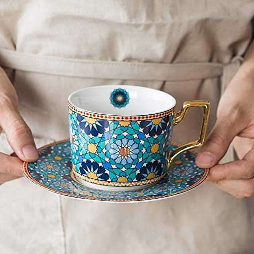 Dodouna European Luxury Ceramic Coffee Cup e pires Conjunto de pires marroquino caneca britânica de pastelaria de chá da tarde