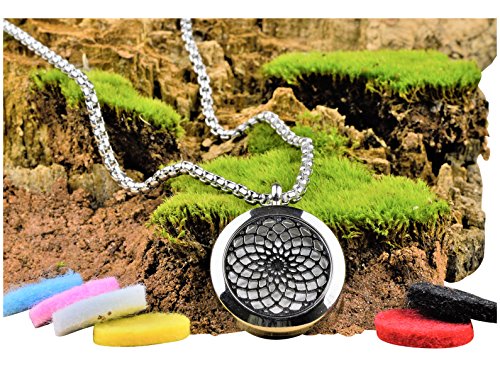 Wild Essentials Sun Mandala Colar difusor de óleo essencial, pingente de medalhão de aço inoxidável com corrente de 24 polegadas, 12 almofadas de recarga de cores, jóias de perfume personalizáveis ​​que mudam de cor para aromaterapia