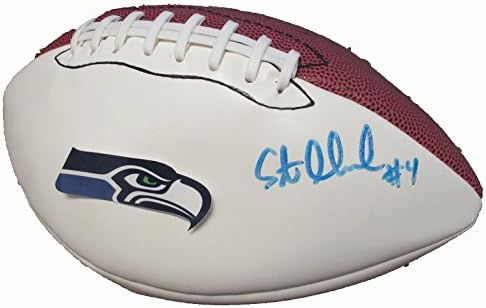 Steven Hauschka autografou o Futebol de Seattle Seahawks com prova, foto de Steven assinando para nós, Seattle Seahawks, Wolfpack