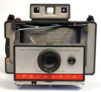Polaroid 220 Polaroid Land Camera Automatic 220 Film Camera