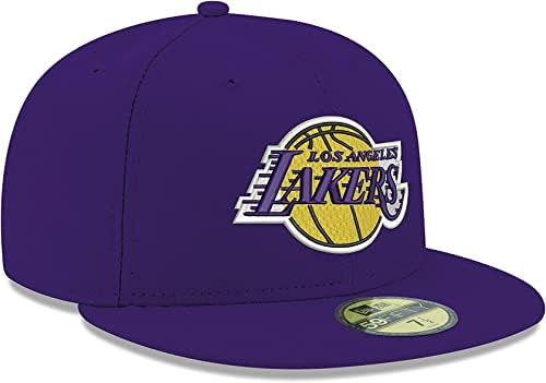 Nova Era NBA 59Fifty Team Color Authentic Collection instalado no chapéu de boné de jogo de campo