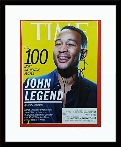 Revista autografada de John Legend emoldurada com certificado de autenticidade